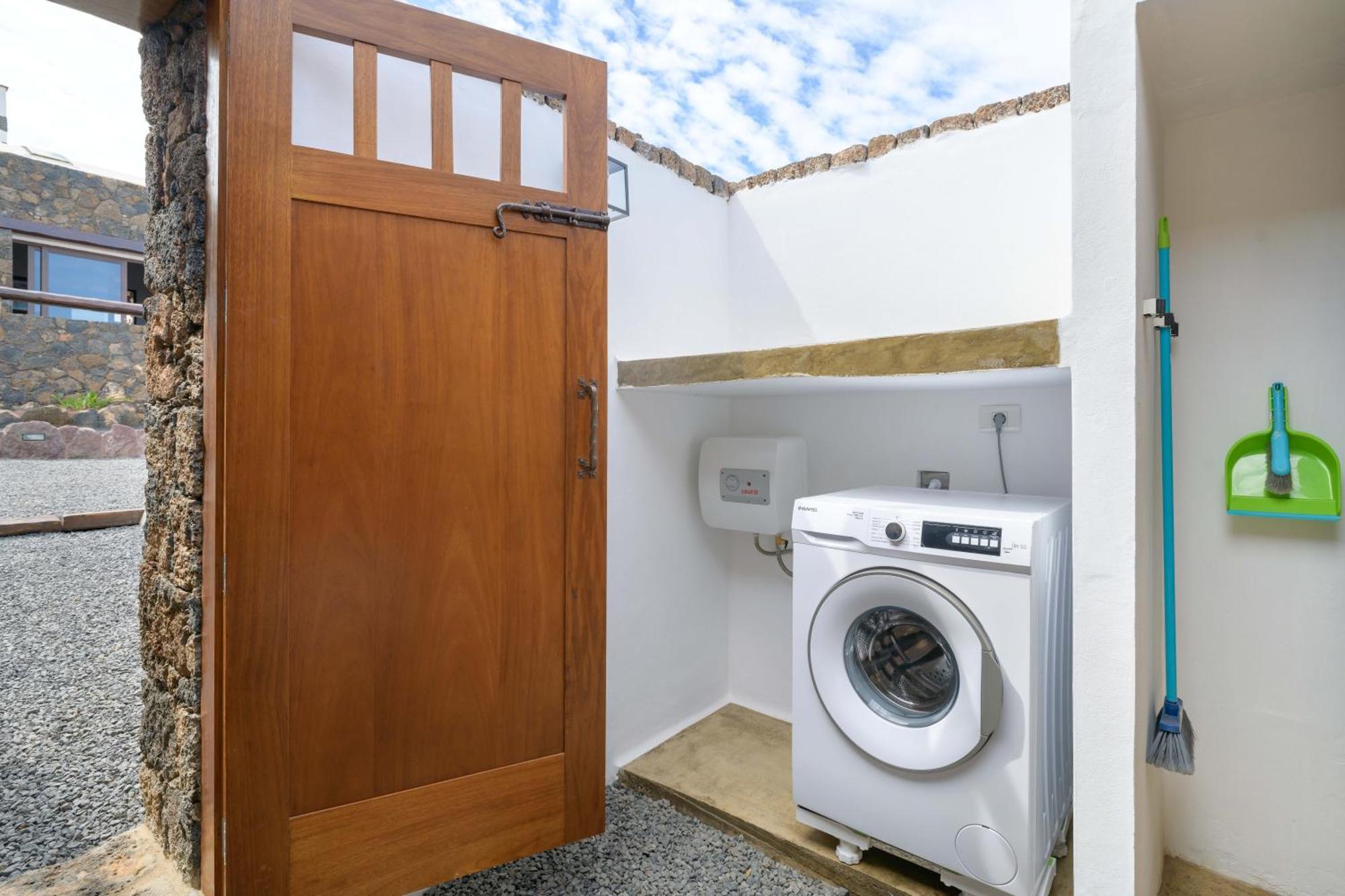 Apartamento Los 4 Nobles Тинахо Экстерьер фото